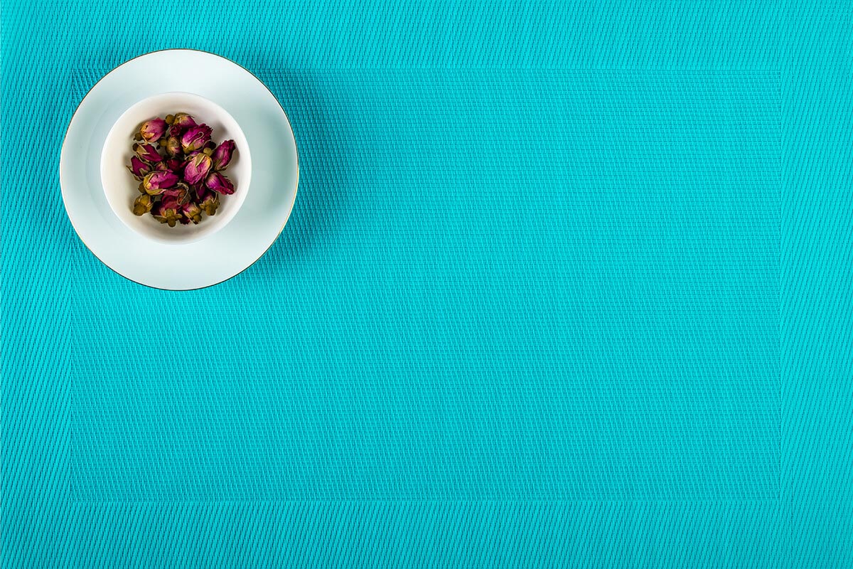 Bright colors elegant border placemats