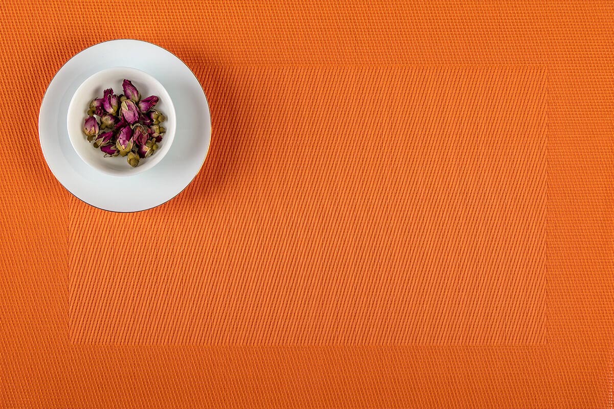 Bright colors elegant border placemats